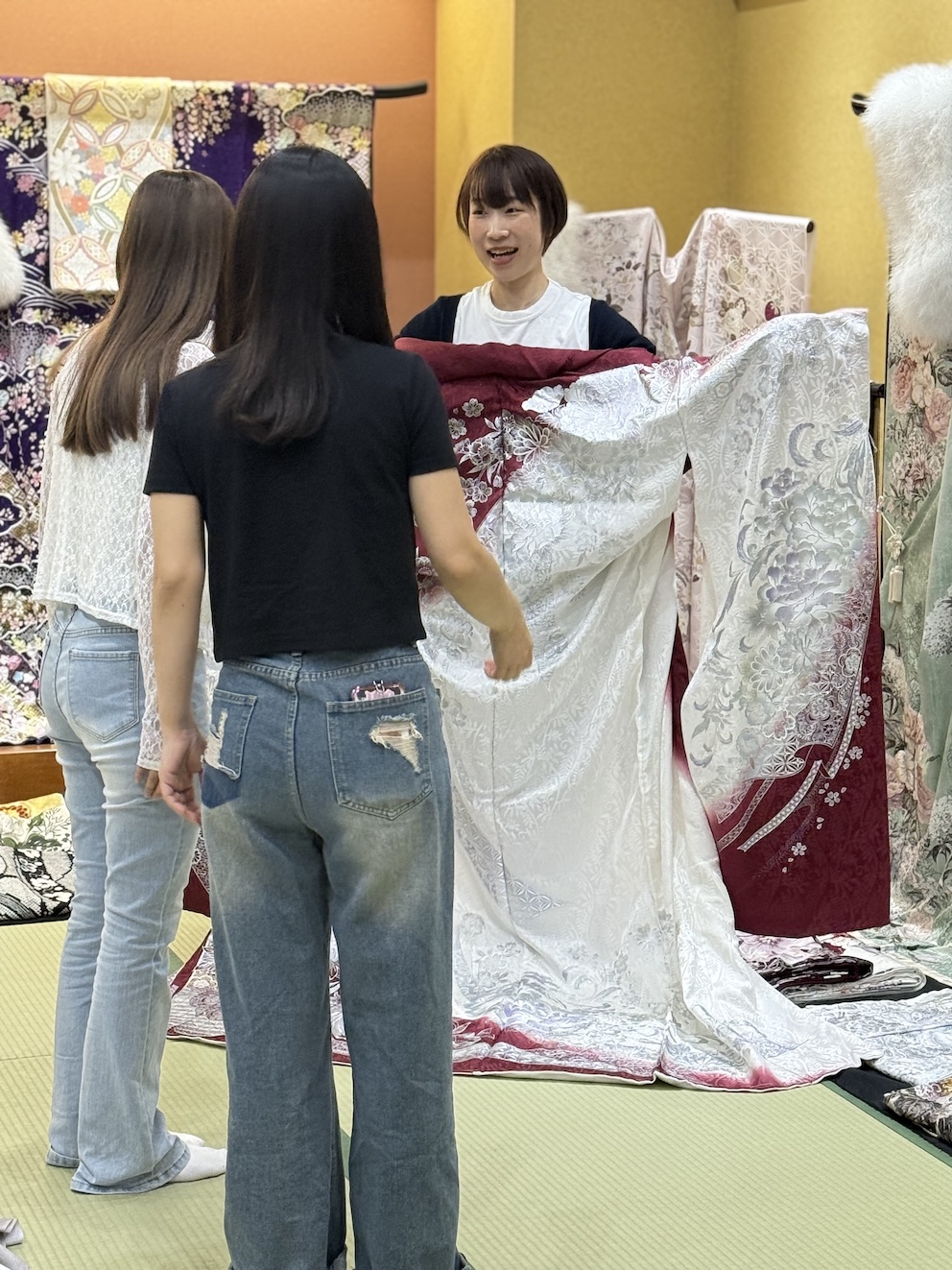 振袖選びの画像