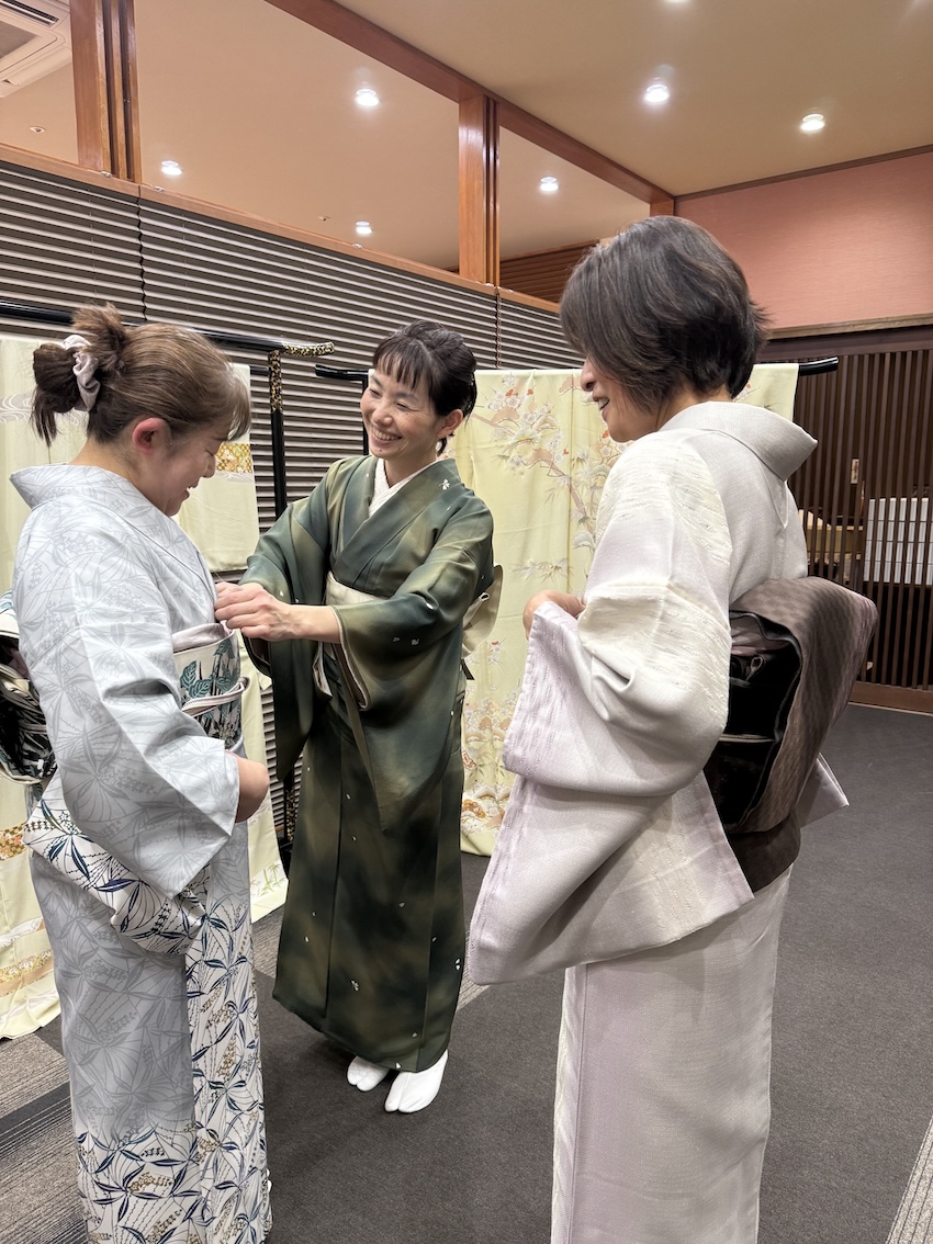 着付けサークルの画像