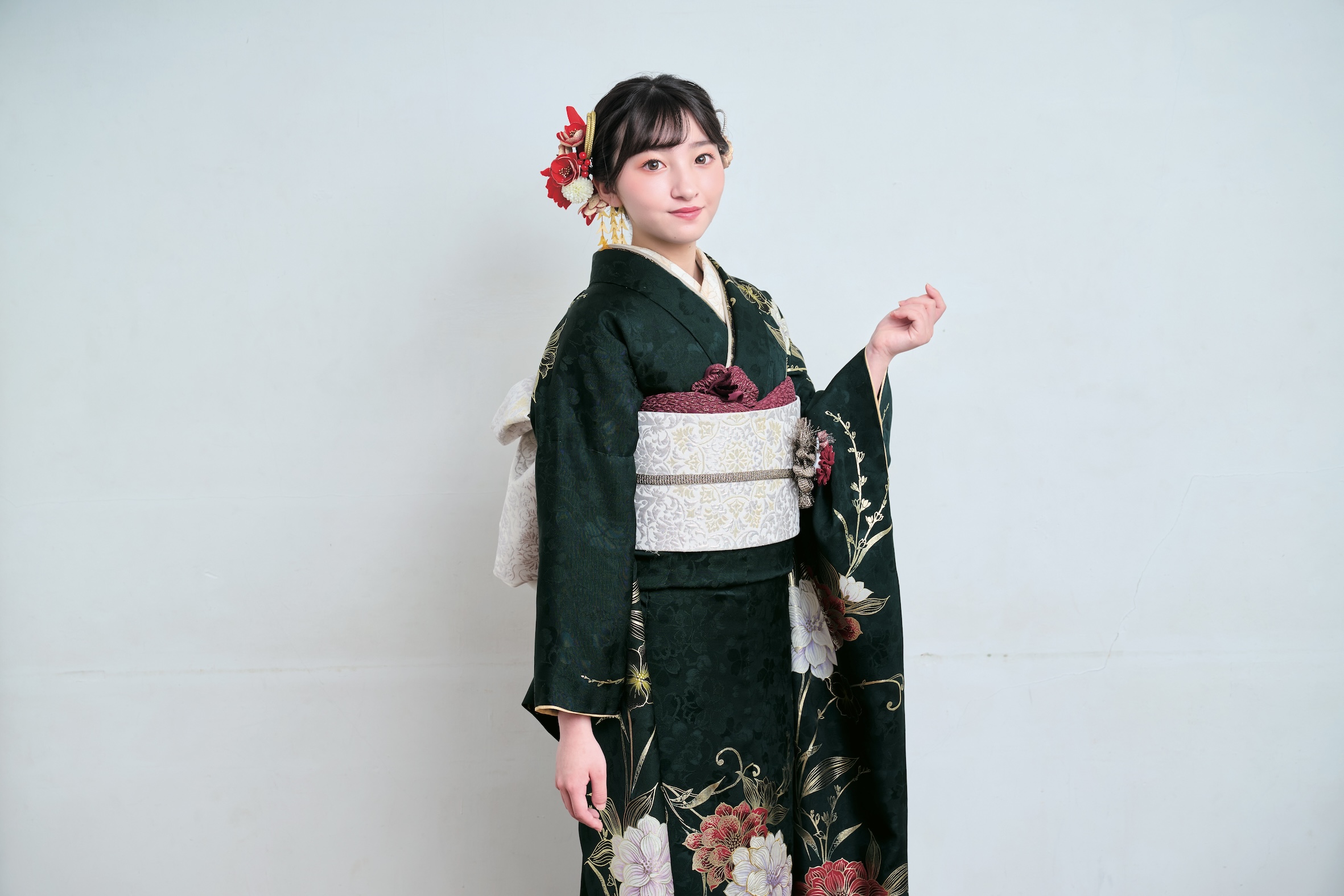 モダンな振袖画像