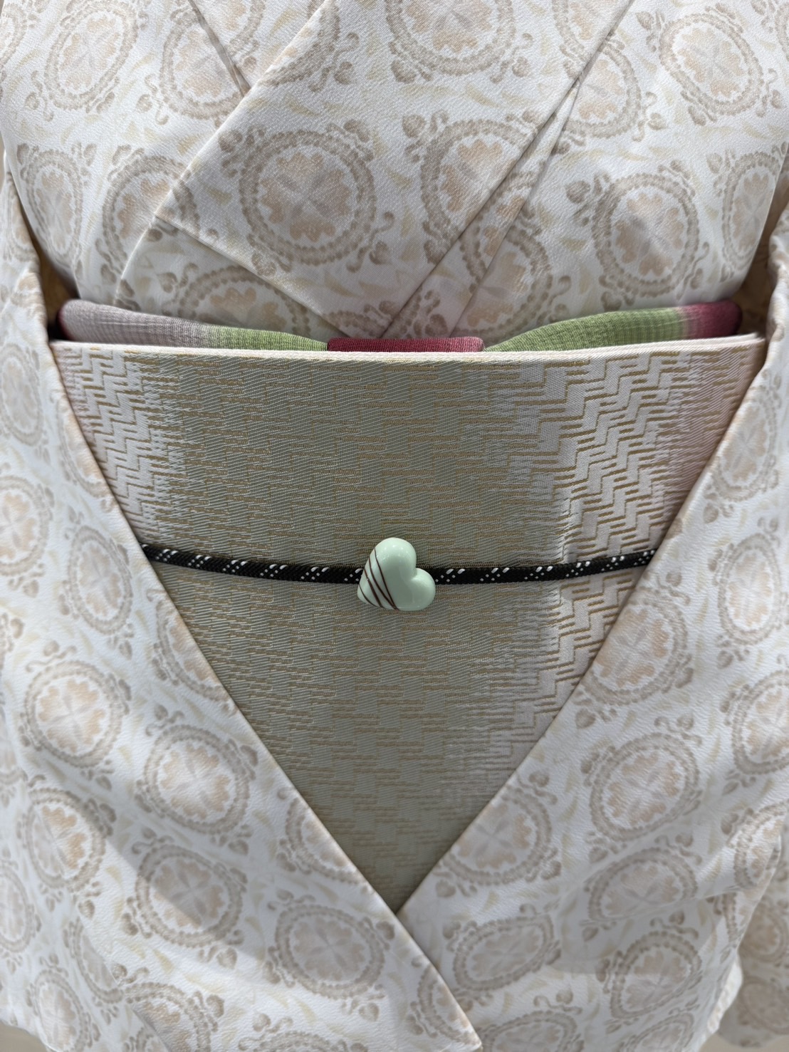 バレンタインきものコーディネート