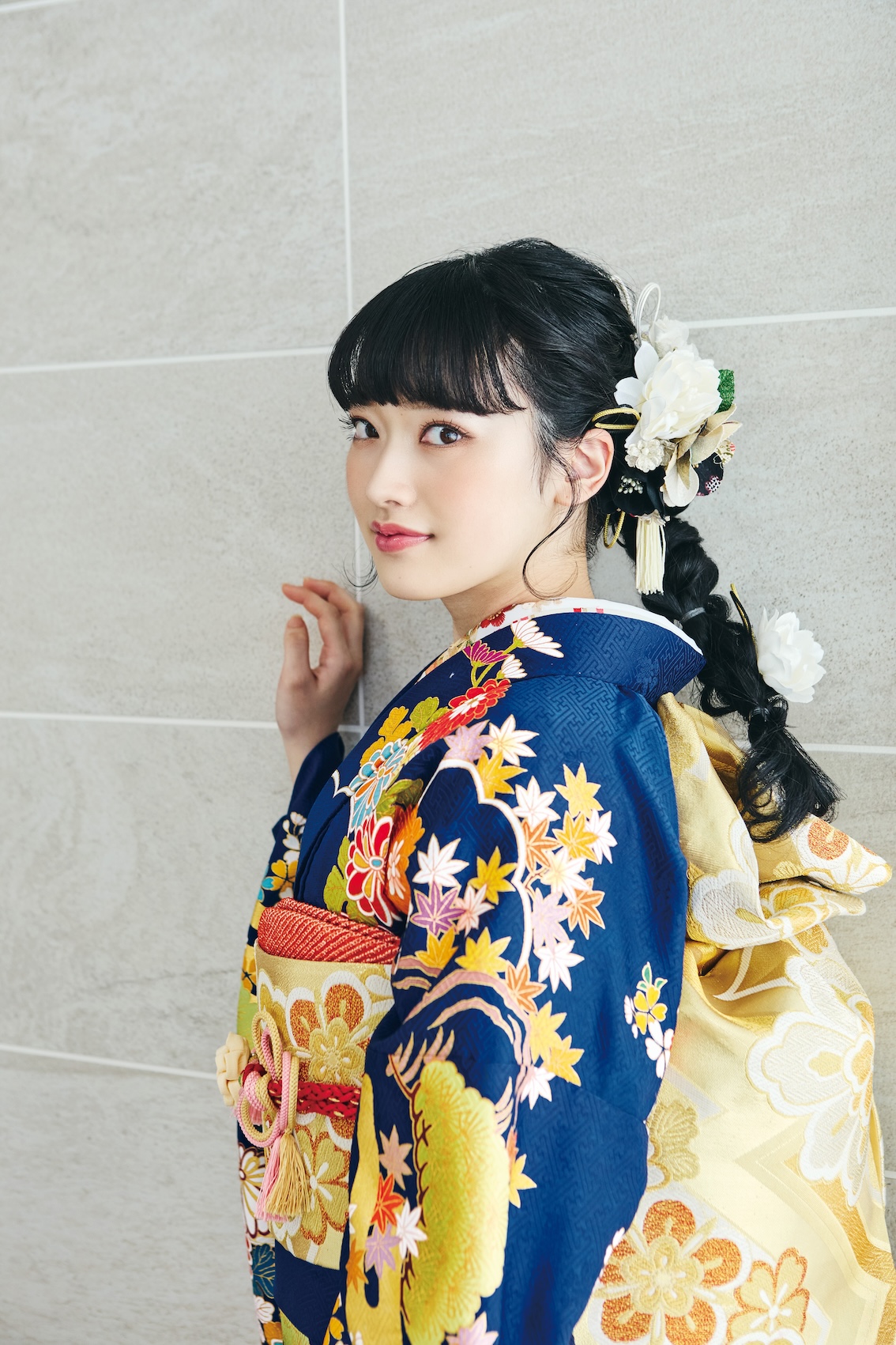 紺色の振袖画像