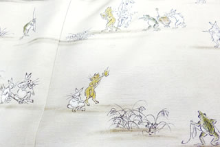 鳥獣戯画は山下さんのヒット作。愛らしい鳥獣に思わず楽しくなります