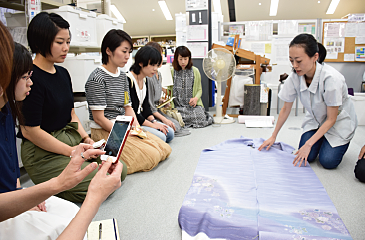 職人技の結晶「明石縮」