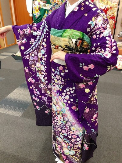 浜松市・Ｋ様の紫色の辻が花のお振袖！